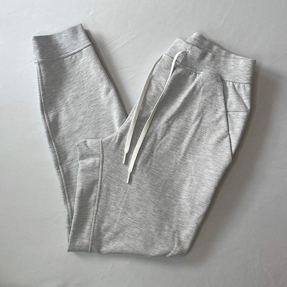 Men’s Lululemon City Swear Jogger 29” M Medium Heathered Ultra Light Grey